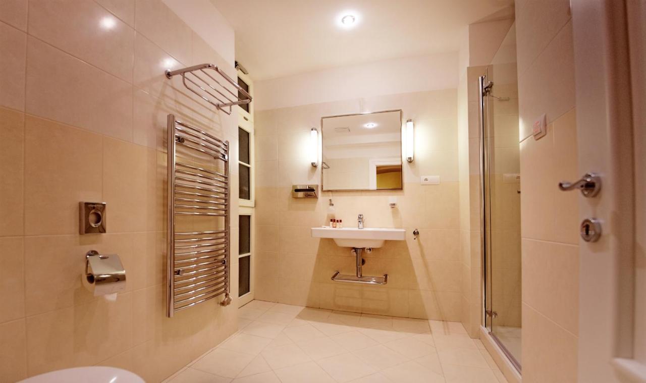 Hotel Ambassador Košice Εξωτερικό φωτογραφία