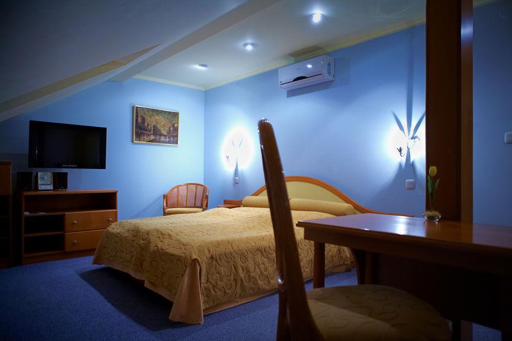 Hotel Ambassador Košice Εξωτερικό φωτογραφία