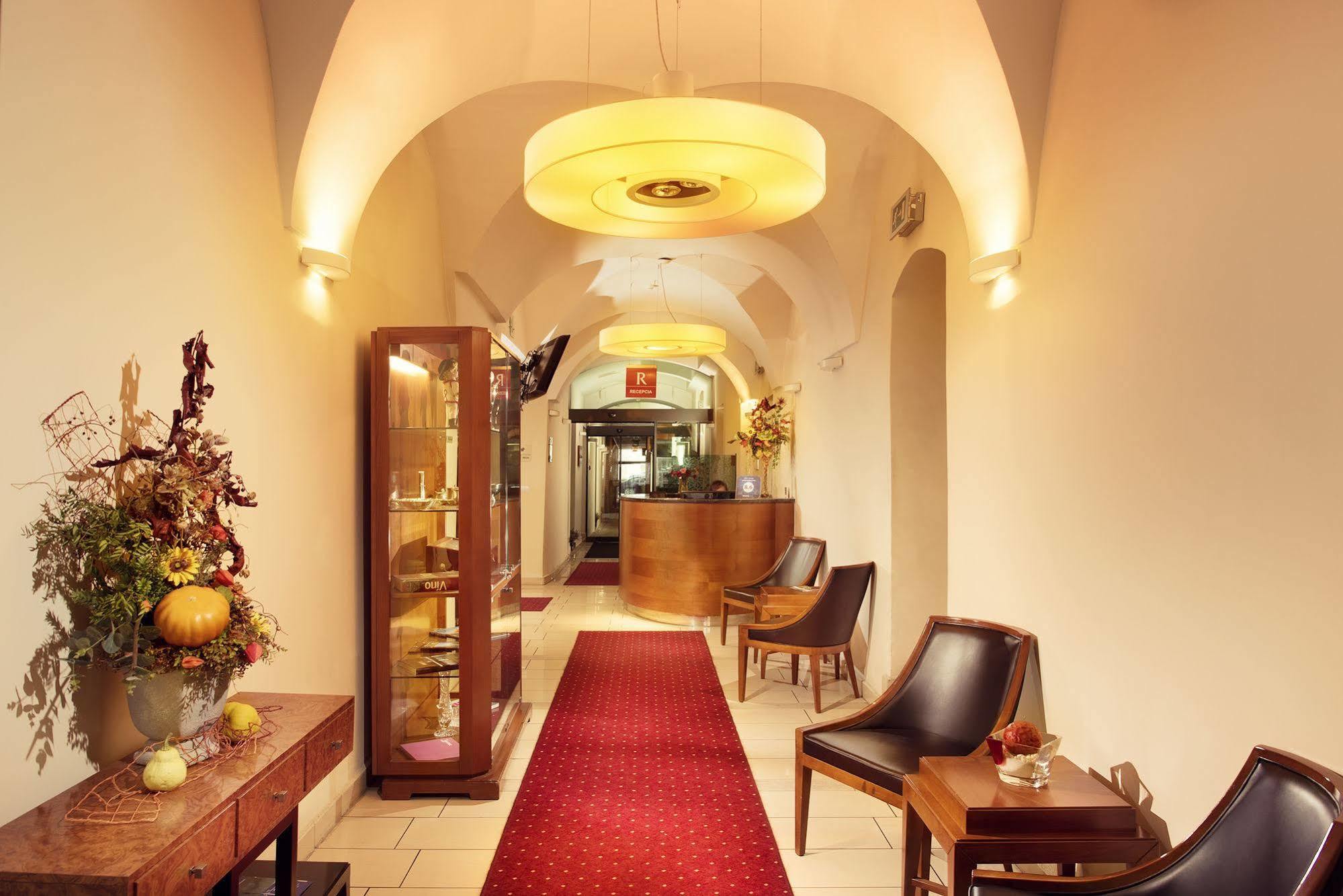 Hotel Ambassador Košice Εξωτερικό φωτογραφία