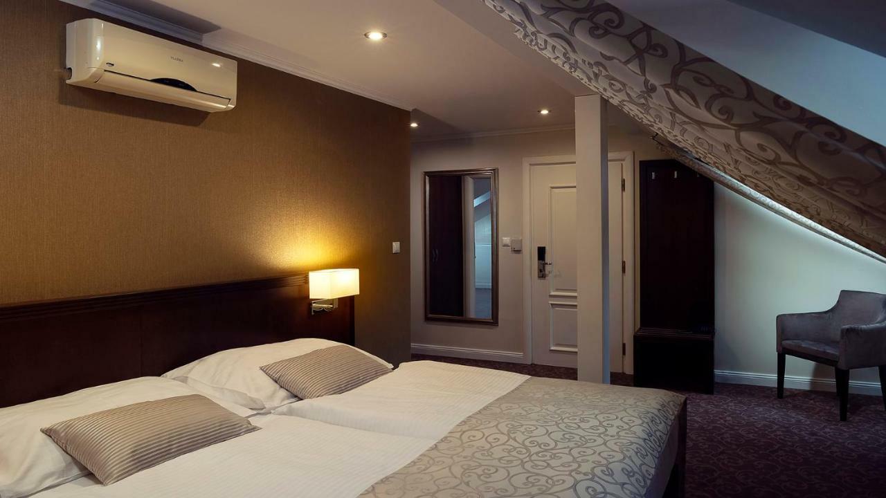 Hotel Ambassador Košice Εξωτερικό φωτογραφία