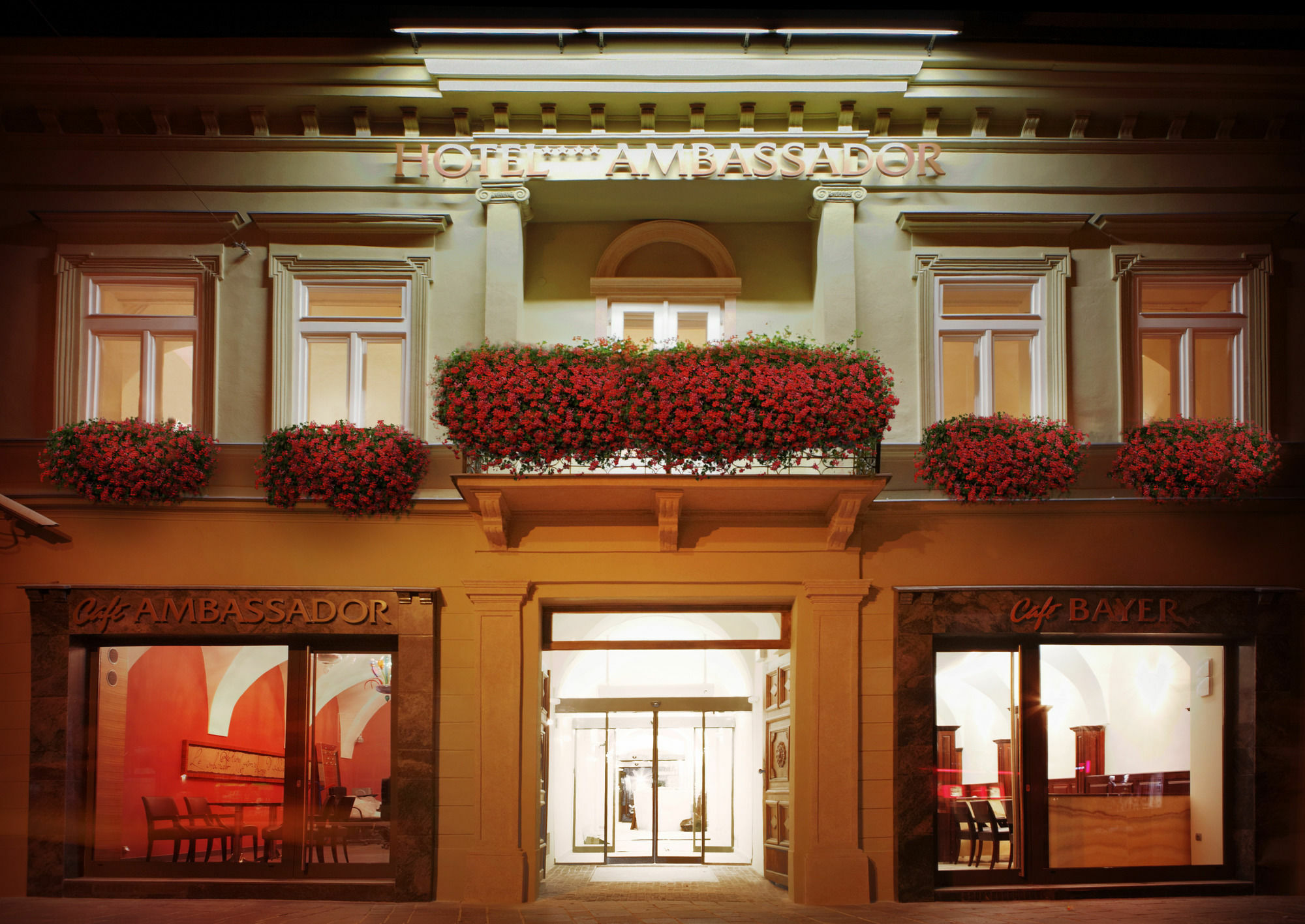 Hotel Ambassador Košice Εξωτερικό φωτογραφία
